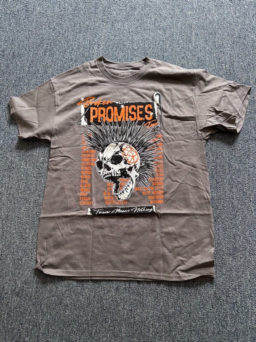 Before Promises Men’s Brown Short-Sleeve Graphic Skull Tee New Without Tags
